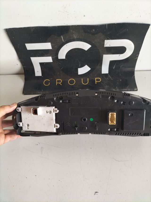 Cuadro de instrumentos Citroen DS5
Referencia original : 9809756980
