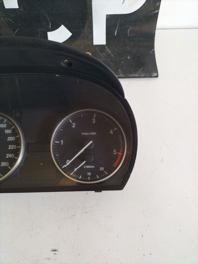 Cuadro de instrumentos BMW
Referencia original : 1025350-86 / 9166846-03 / 450189161