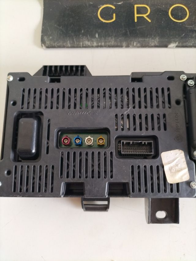 Cuadro de instrumentos Renault Scenic 3 + Navi
Referencia original : 248105342R