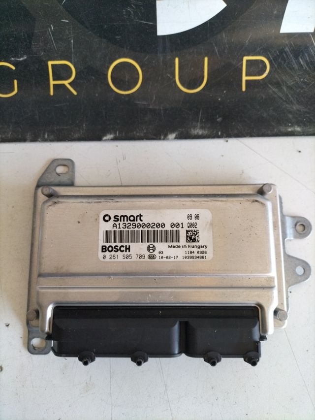 Centralita motor Smart Referencia original  : A1329000200
Referencia  Bosch : 0261S05709