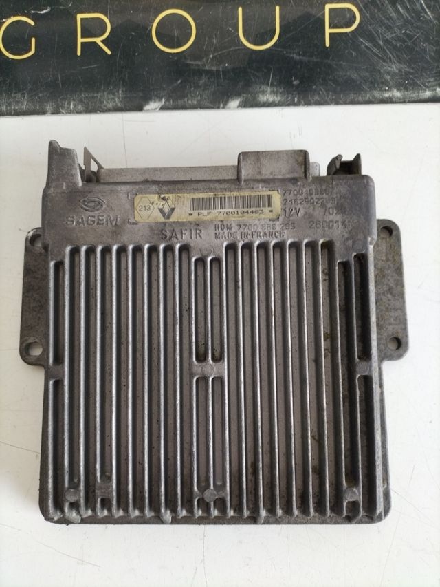 Centralita motor Renault / Sagem
Referencia original : 7700104483 - 7700868295 - 7700103967
