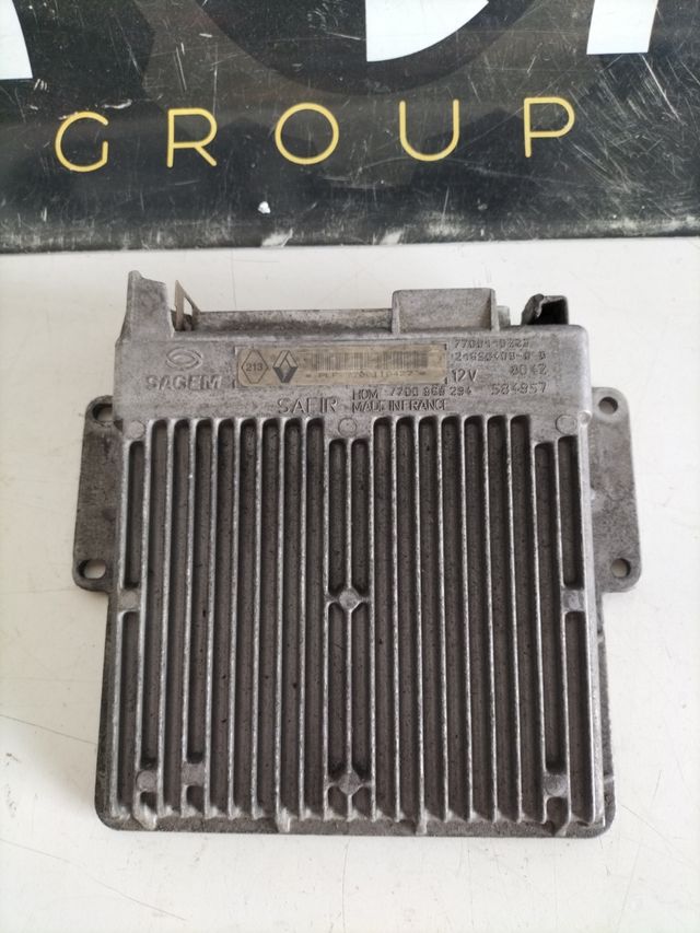 Centralita motor Renault /Sagem
Referencia original : 7700110427 - 7700868294 - 7701110223