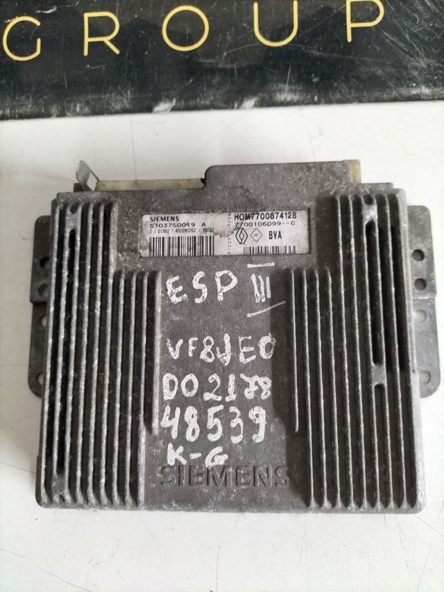 Centralita motor Renault Espace 3
Referencia original : 7700874128 - 7700106099
Referencia  Siemens : S103750019