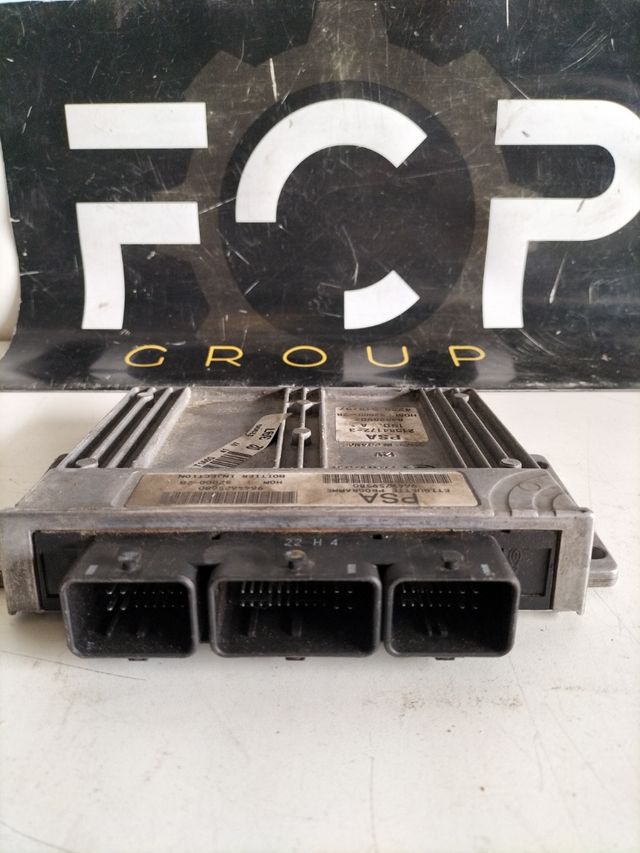 Centralita motor Peugeot Citroën 1.4 Gasolina SAGEM
Referencia original : 9647759580 - 9644625680 S2000-2B