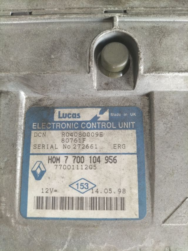 Centralita motor Renault Ref : 7700104956 - 7700104205