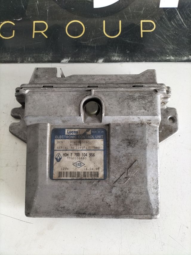 Centralita motor Renault 1.9 D
Referencia original : 7700104956 - 7700108680