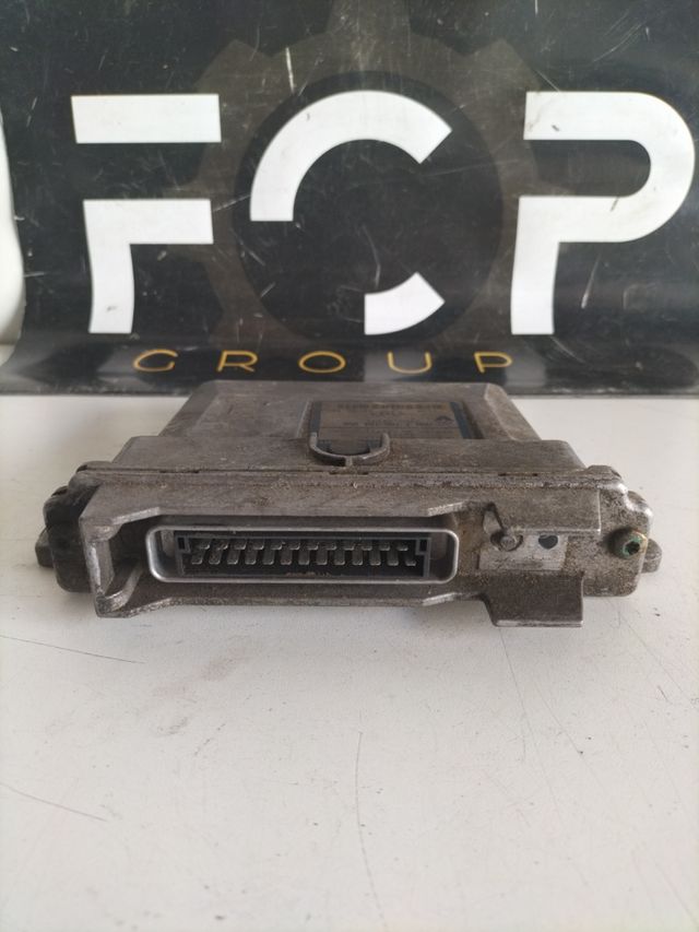 Centralita motor Renault 1.9 D
Referencia original : 7700104956 - 7700108570