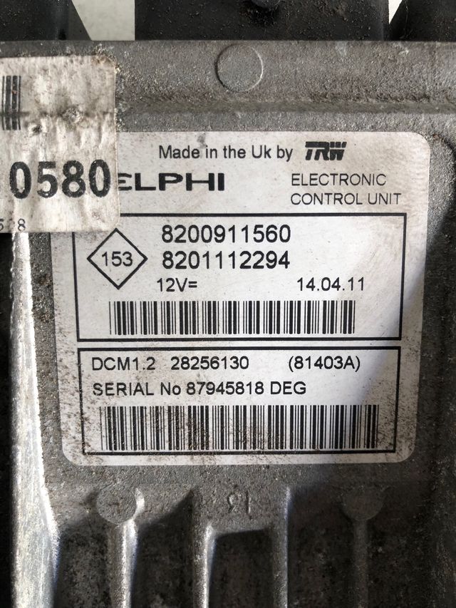 Centralita motor ECU UCE Delphi / Renault
Referencia original : 8200911560 / 8201112294 / DCM1.2