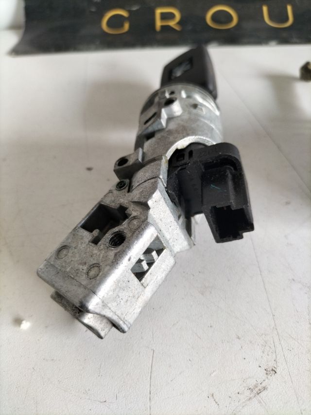 Clausor de arranque + cerradura de puerta peugeot 407