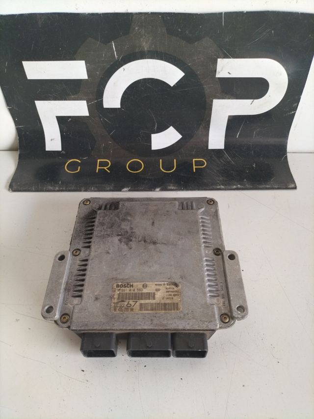 Centralita motor Peugeot Citroën / peugeot 406
Referencia original : 9643527380
Referencia Bosch : 0281010593