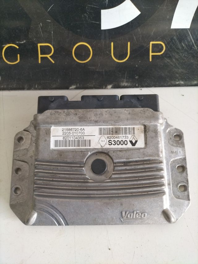 Centralita motor Renault S3000
Referencia original : 8201104353 -8200461733