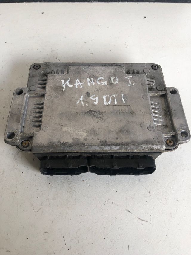 Centralita motor bosch Renault kangoo 1.9 DTI
Referencia original : 8200199718
Referencia Bosch : 0281010502