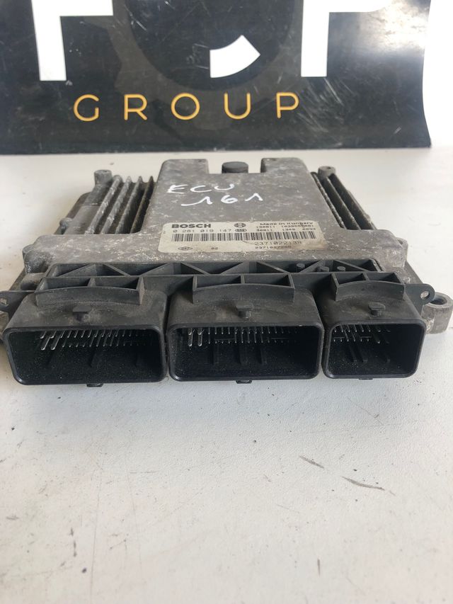 Centralita motor Bosch  / Dacia Duster 1.5 dci
Referencia original : 237102213R
Referencia Bosch : 0281019147