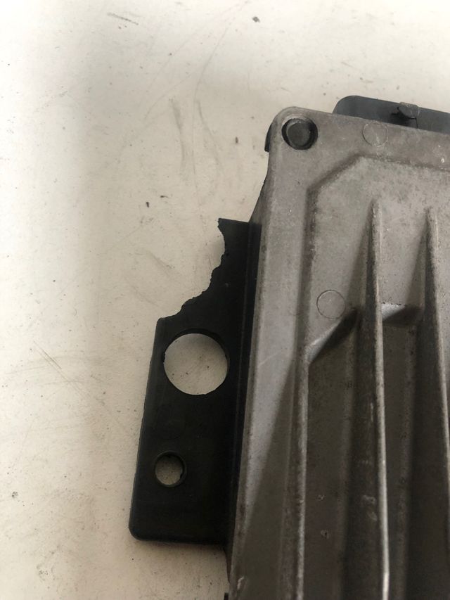 Centralita motor delphi Renault clio 2 1.5 dci
Referencia original : 8200180595