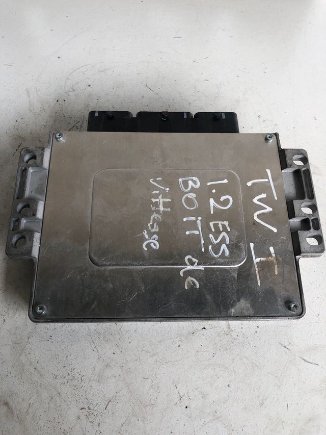 Centralita motor valeo Renault twingo  Referencia original : 8200396928 / 8200153834