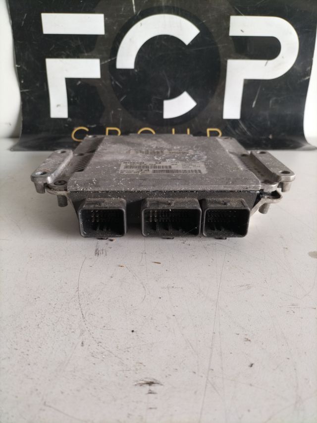 Centralita motor Peugeot Citroën 22 HDI EDC15C2
Referencia Bosch : 0281010880
Referencia original : 9645534380