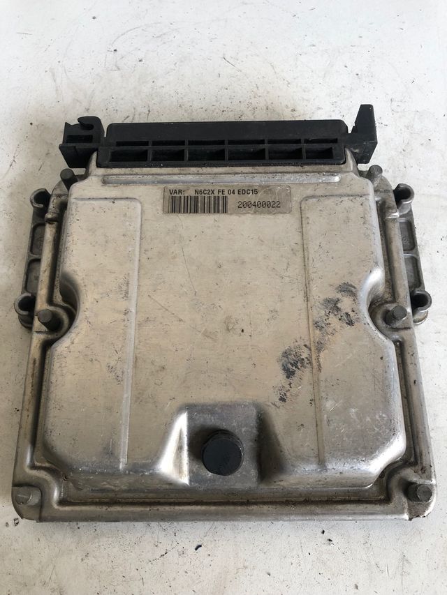 Centralita motor Citroën xsara 2.0 hdi
Referencia original : 9636256980
Referencia Bosch : 0281010249