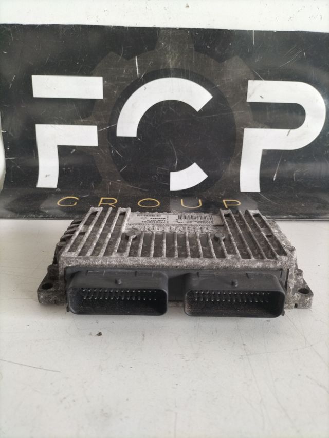 Centralita de caja de cambios automatico Renault
referencia original : 7700108763
referencia Siemens : S105280008