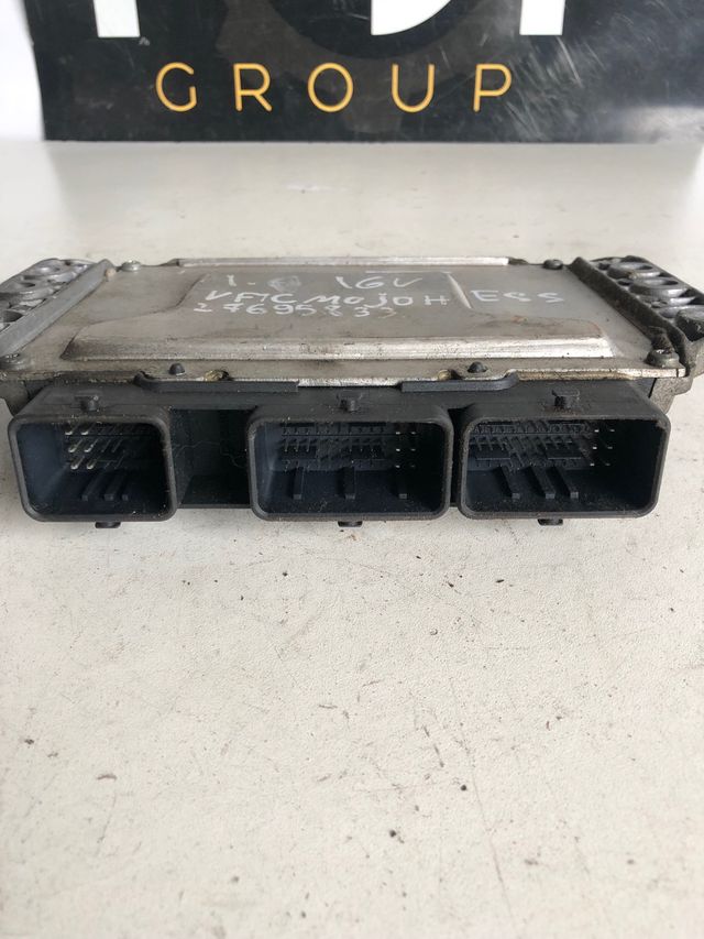 Centralita motor Renault megane 2 1.6 16v gasolina
referencia original : 8200283924 / 8200242405