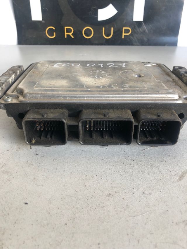 Centralita motor Renault espace IV 2.2 dci
Referencia original : 8200311550
Referencia Bosch : 0281011724