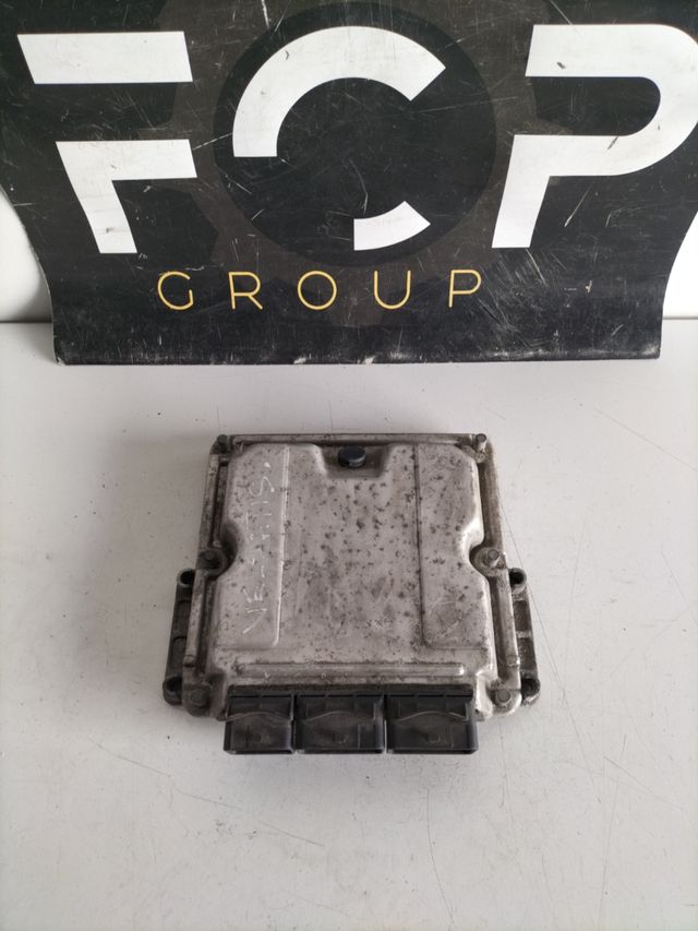 Centralita motor Renault laguna 2.2 dci Referencia Bosch : 0281010637 / 28SA5617 / Refrerncia original : 8200211711 / 8200085386