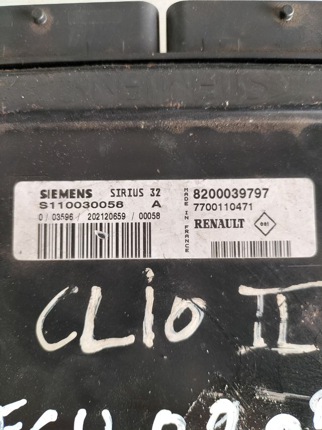 Centralita motor Renault Referencia original : 8200039797 - 7700110471 Referencia Siemens : S110030058A Sirius 32