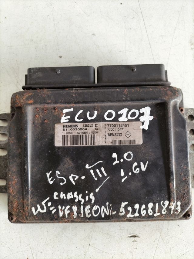 Centralita motor Renault Referencia original : 7700112451 - 770011471 Referencia siemens : S110030204 Sirius 32