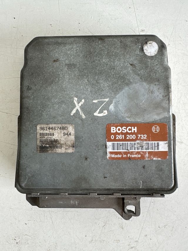Centralita motor uce Peugeot 306 / Citroen zx Referencia Bosch : 0261200732 Referencia original : 9614467480