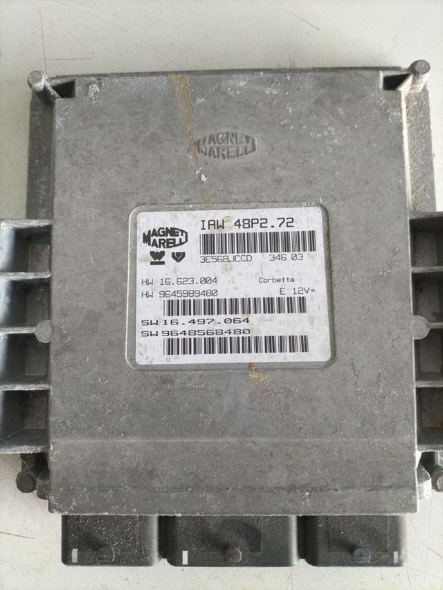 Centralita motor Peugeot Citroen Magneti Marelli : IAW48P272 Referencia original : 645989480