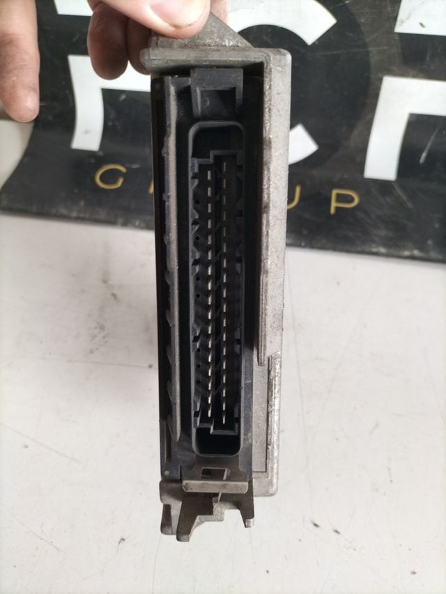 Centralita motor Renault Twingo 1 Referencia original : 7700856784 - 7700871780 Magneti Marelli : IAW 6R.20 16085.104 ITG048