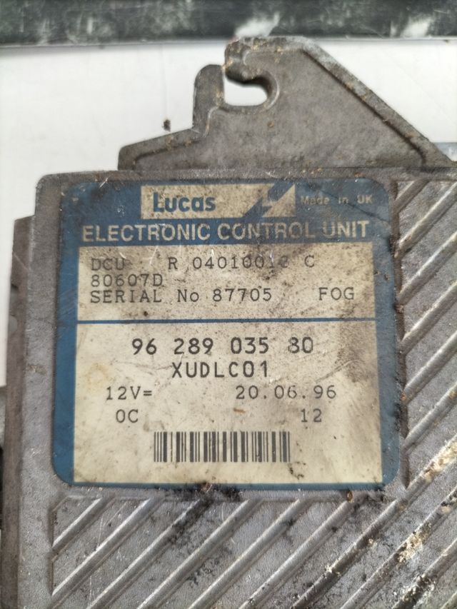 Centralita motor Citroën Evasion / Peugeot 806 2.1TD Referencia original : 9628903580 Lucas electronic unit : R04010010C
