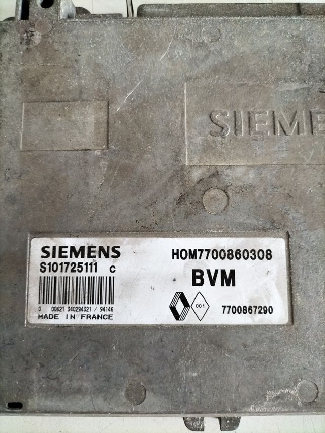 Centralita motor Renault Laguna 1.8 Gasolina Referencia original : 7700860308- HOM7700860308 - 7700867290