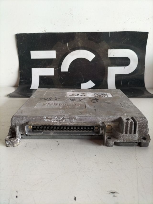 Centralita motor Renault R19 1.8 Gasolina / caja de cambio automatica Referencia original : 7700851756 - HOM7700851756 Referencia Siemens : S101728201