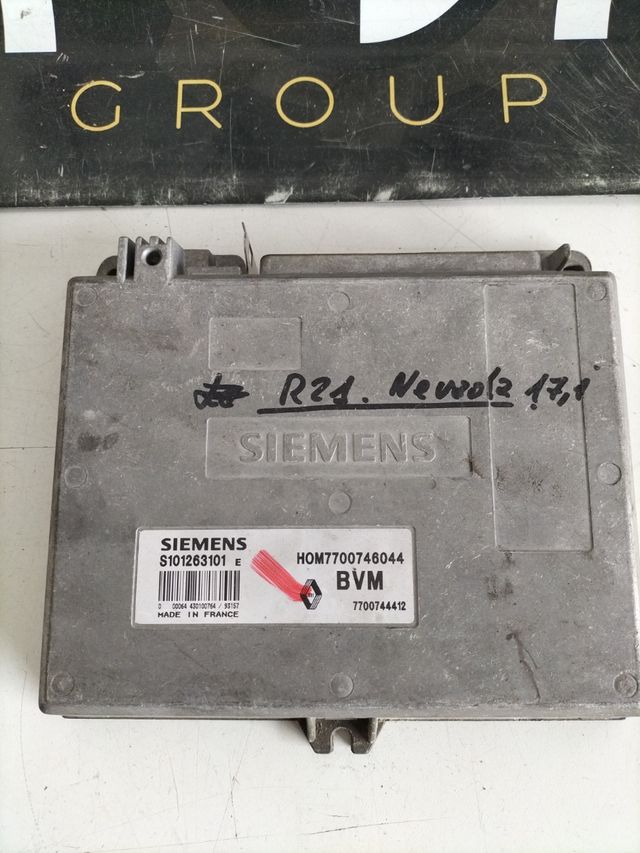 Centralita motor Renault R21 1.7 gasolina Referencia original : 7700746044 - 7700744412 Referencia Siemens : S101263101