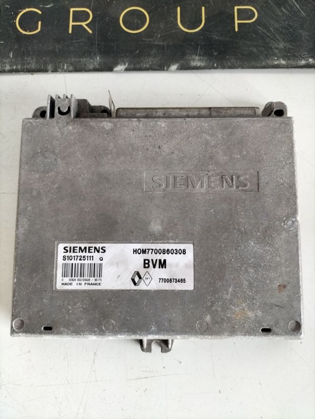 Centralita motor Renault laguna 1.8 Gosolina Referencia original : 7700860308 - 7700873465 Referencia Siemens : S101725111
