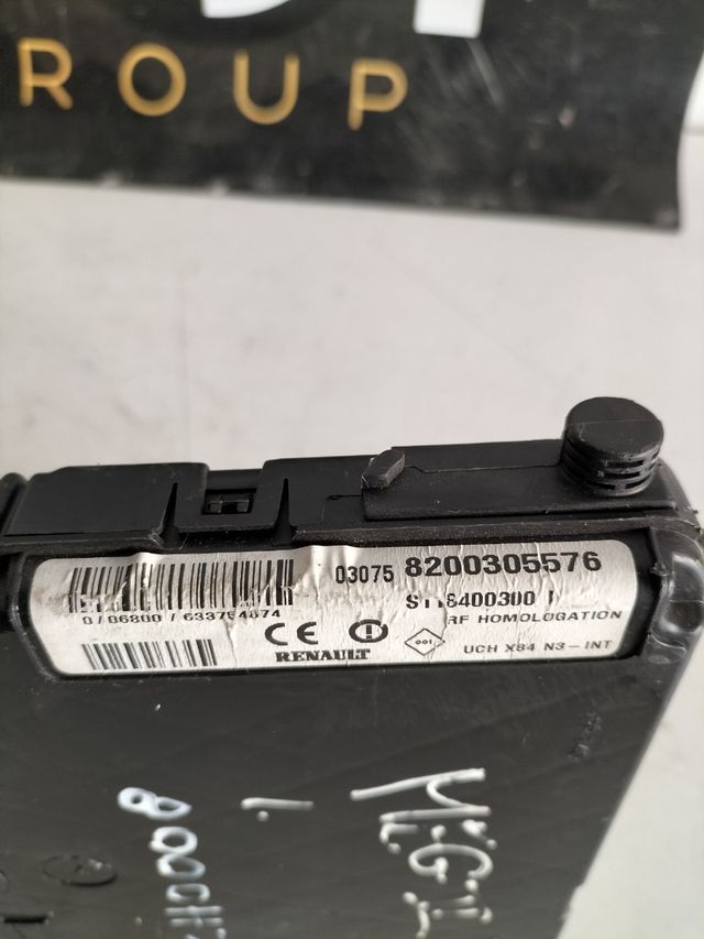 Caja de reles UCH Renault Referencia original : 8200305576