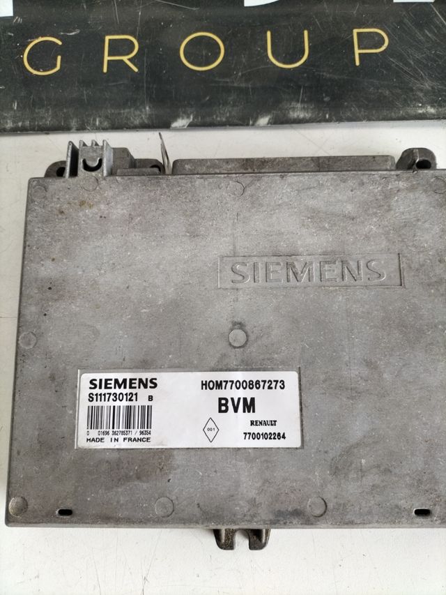 Centralita motor Renault Referencia original : 770085373 - 7700102264 referencia Siemens : S111730121