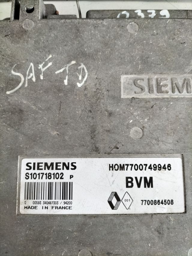 Referencia original : 7700749946 - 7700864508 Referencia siemens : S101718102
