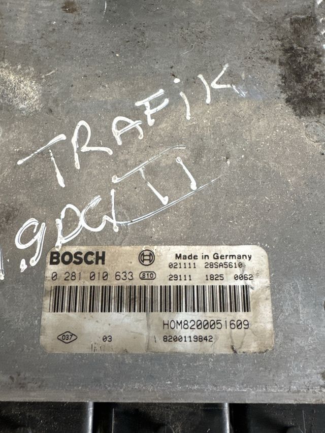 Centralita motor Renault Trafic 2 1.90Dci Referencia original : 8200051609 referencia Bosch : 0281010633