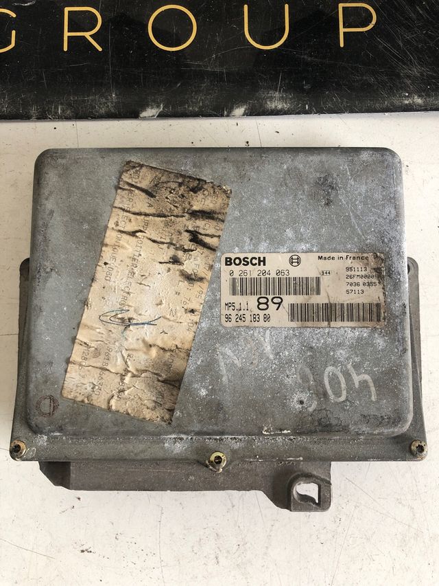 Centralita motor peugeot 406 2.0 16V Gasolina Referencia original : 9624518380 Referencia Bosch : 0261204063