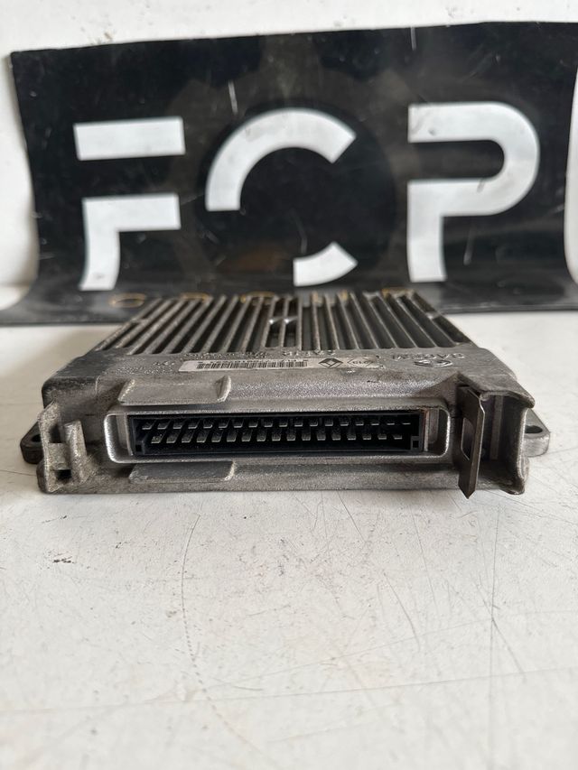 Centralita motor Renault Sagem / Safir Referencia original : 7700107693 - 7700967277 - 7700107709
