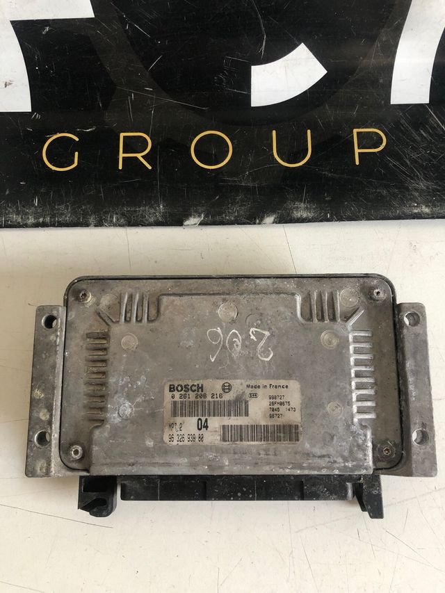 Centralita motor Peugeot-Citroen (peugeot 206 1.4 gasolina ) Referencia original : 9632693980 Referencia Bosch : 0261206216