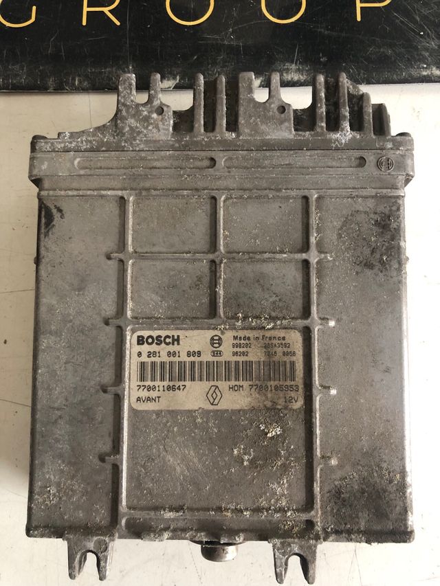 Centralita motor Renault 1.9 DTI Referencia original : 77001105953 - 7700110647 Referencia Bosch : 0281001809