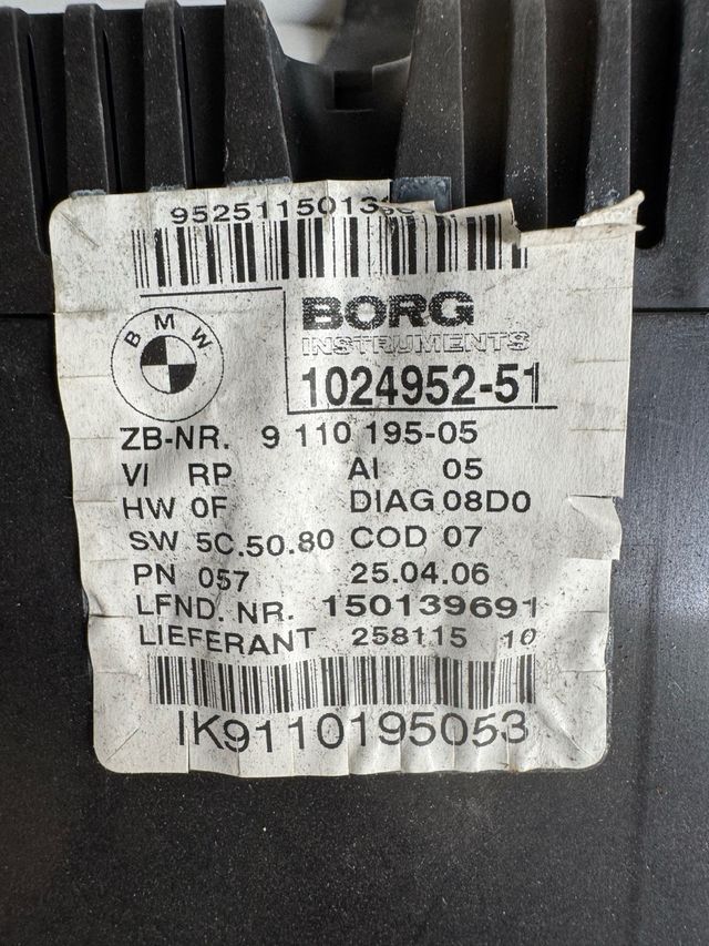 Cuadro de instrumentos BMW Referencia original : 1024952-51 -9110195-05 - 150139691 - IK9110195053