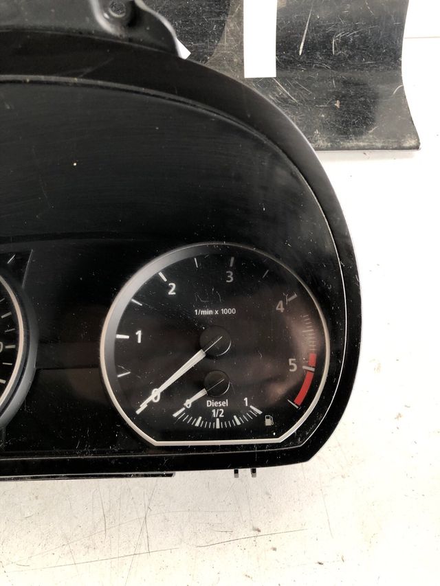 Cuadro de instrumentos BMW Referencia original : 1024952-21 - 6947136 - 150039135 - IK696147701