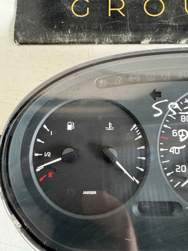Cuadro de instrumentos Renault Megane 1 Coupe 1.6 8V gasolina Referencia original : 7700839644