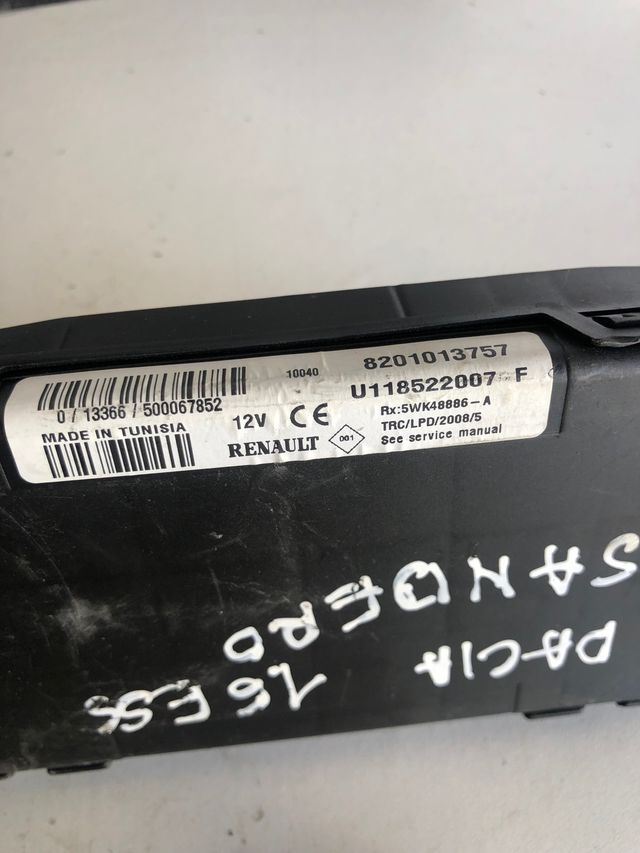 Kit de arranque Dacia Sandero 1.6 Gosolina ECU Continenetal ref : S110140023 / 8200661124 / 8200598393