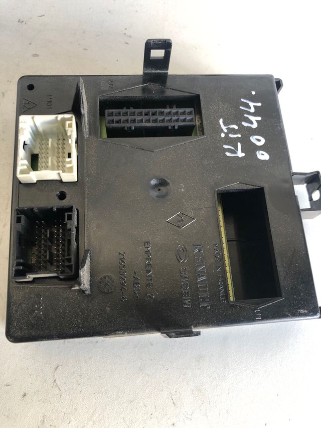 Kit de arranque Renault Laguna 2 1.9 DCI ECU Bosch Referencia : 0281010556 / Referencia original Renault : 8200153946
