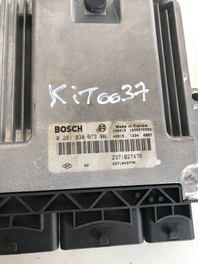 Kit de arranque Renault Clio 4 1.5 DCI ECU Bosch Referencia : 0281030973 ECU Referencia original : 237102747R / 237104377R