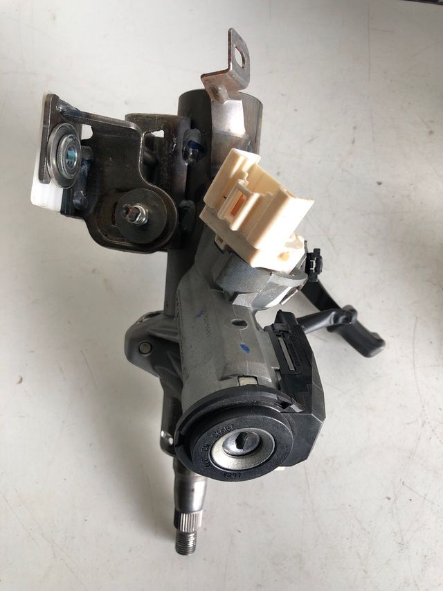 Kit de arranque toyota yaris P9 1.3 VVTI gasolina 2005-2012 ECU Denso Referencia : 896610D310